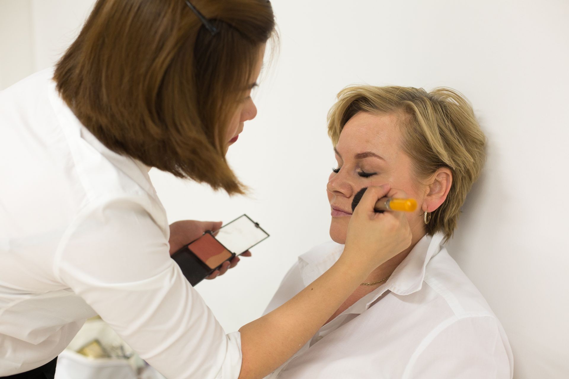 Make Up
